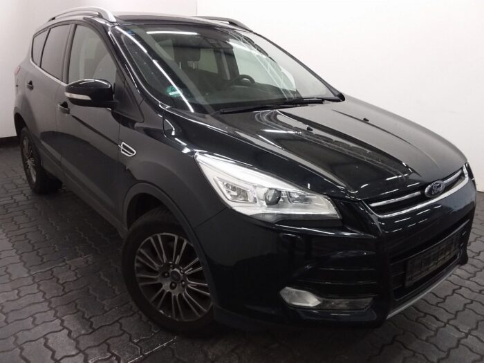 Ford Kuga 2,0 TDCI PowerShift "Titanium" - Image 35