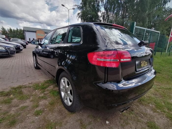 Audi A3 Sportback 2,0 TDI DSG "Ambition" - Image 4