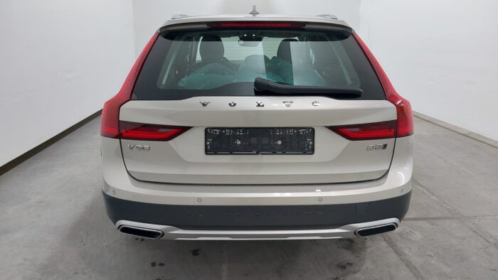 Volvo V90 CC D5 AWD Geartronic "Cross Country" - Image 5