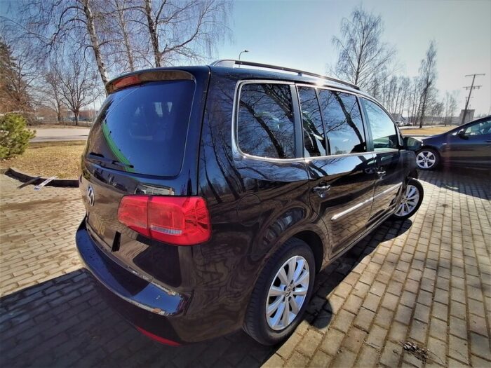 VW Touran 2,0 TDI DSG "Highline" - Image 10
