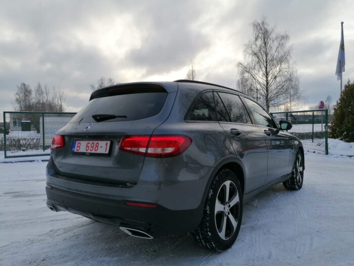 Mercedes Benz Glc 220D 9G-Tronic 4Matic - Image 7