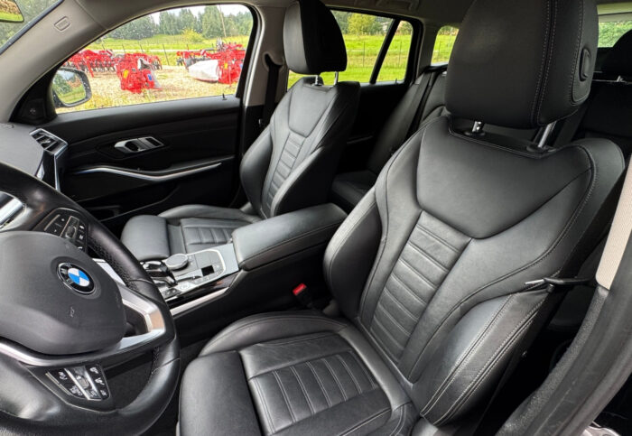 BMW 330e Touring Steptronic "Advantage" - Image 9