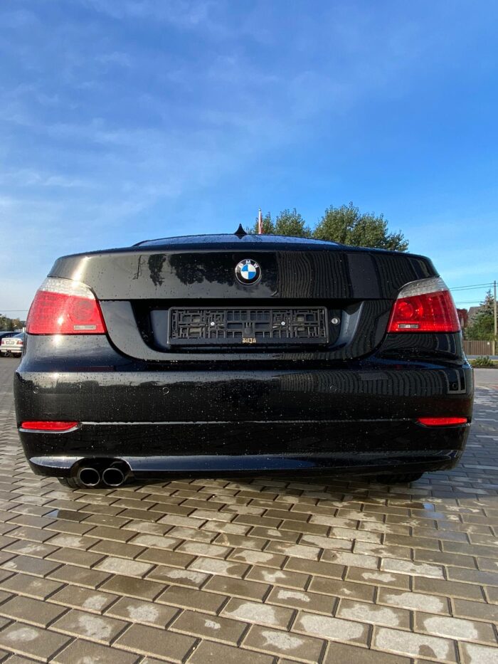 BMW 530i Automatik 3.0 Benzīns - Image 8