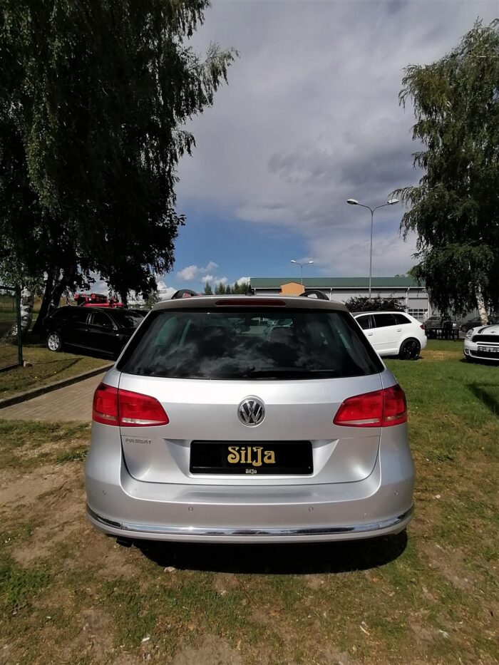 VW Passat Variant 2,0 TDI "Comfortline" - Image 6