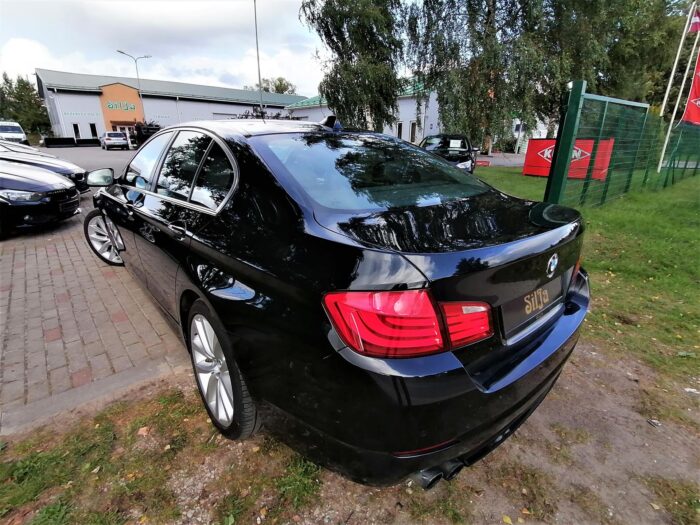 BMW 530d Steptronic - Image 6
