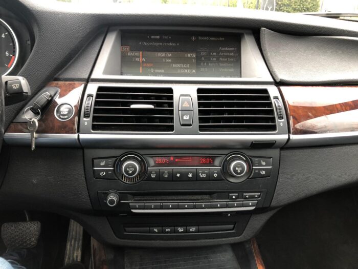 BMW X5 3.0d M-Pack - Image 17