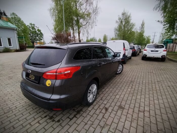 Ford Focus Turnier 1,5 TDCI "Business" - Image 7