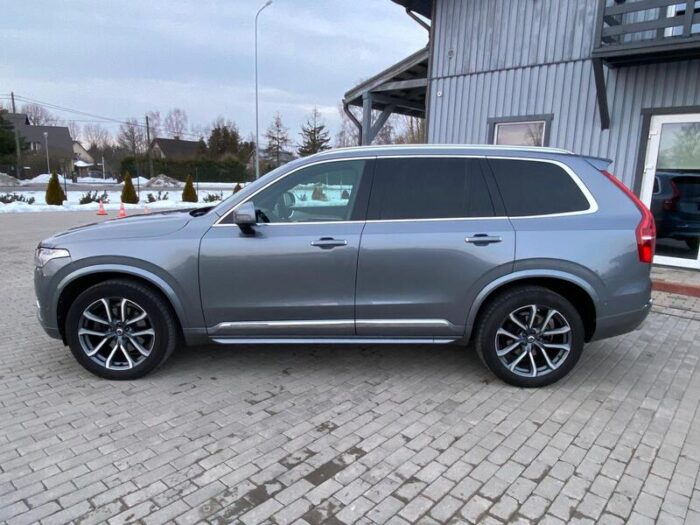Volvo XC90 D5 AWD Geartronic "Inscription" - Image 12