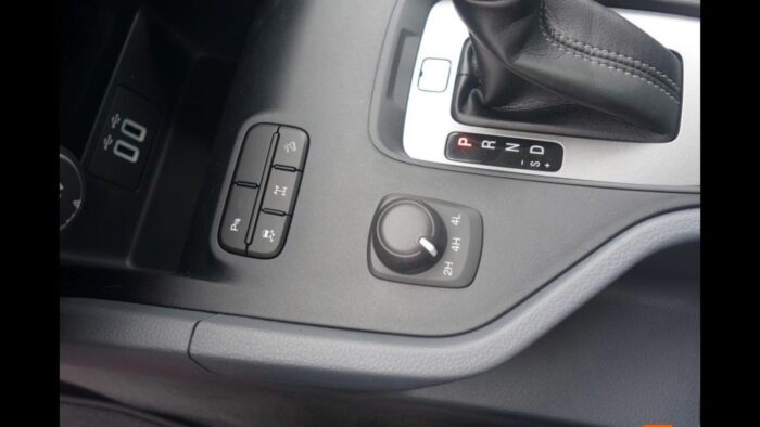 Ford Ranger Limited Edition 3.2 TDCI - Image 9