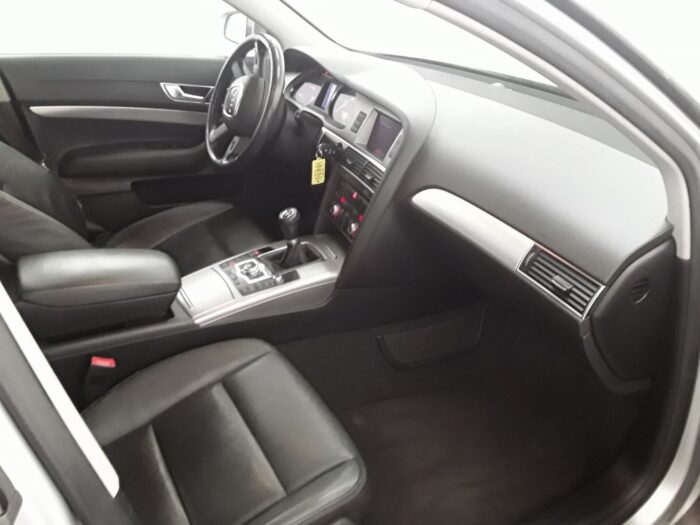 Audi A6 Avant 2,0 TDI - Image 19