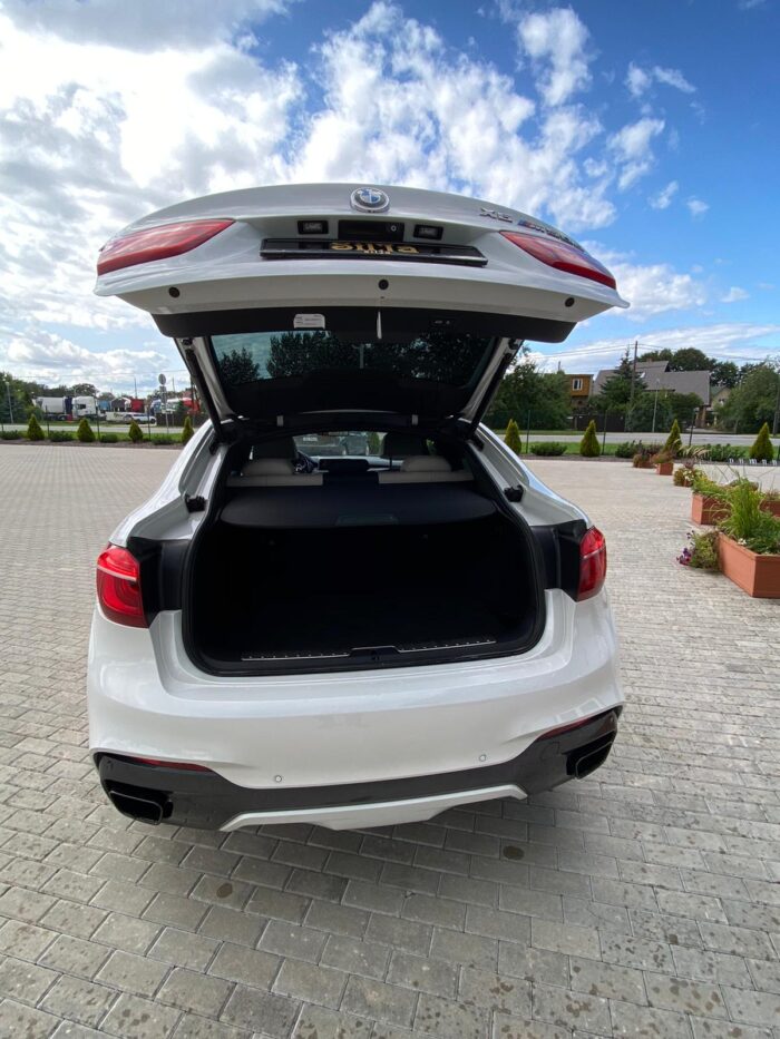BMW X6M50D Individual - Image 20