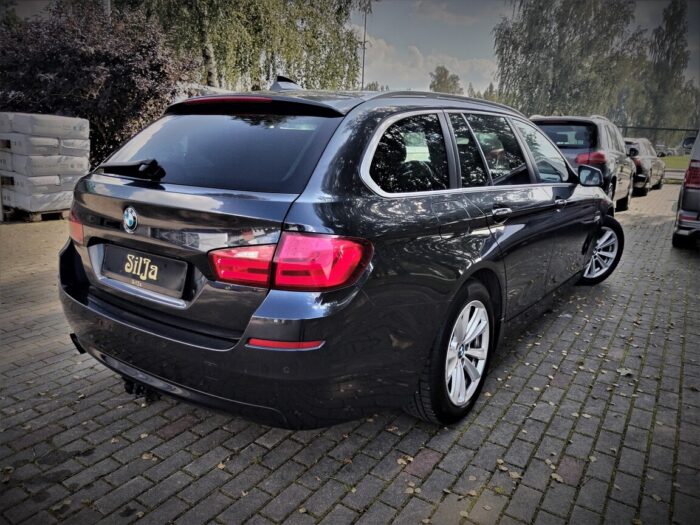 BMW 525d Touring - Image 8