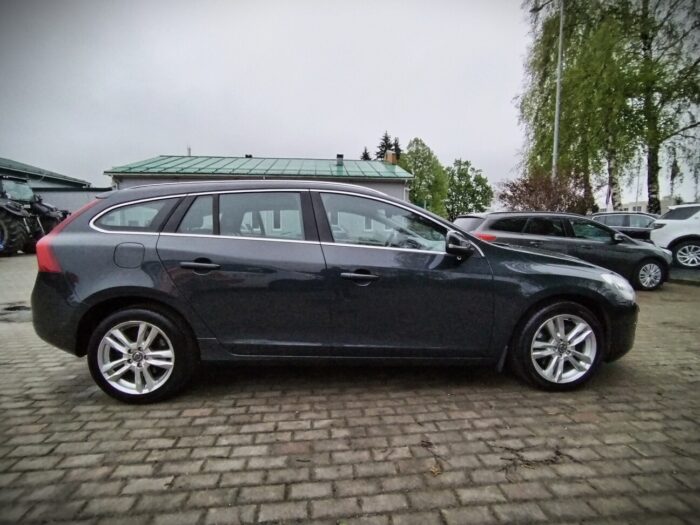 Volvo V60 2,4 D5 Geartronic "Summum" - Image 10