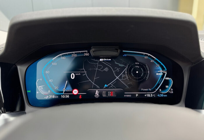 BMW 330e Touring Steptronic "Advantage" - Image 10