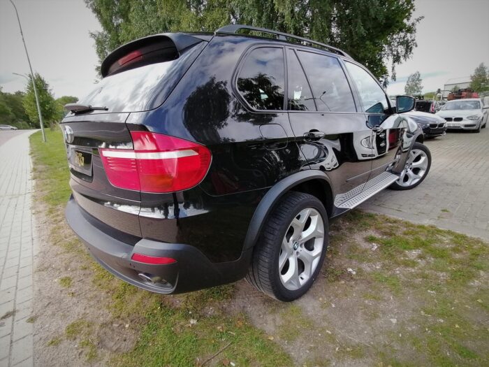 8-5 BMW X5 3.0 SD - Image 9