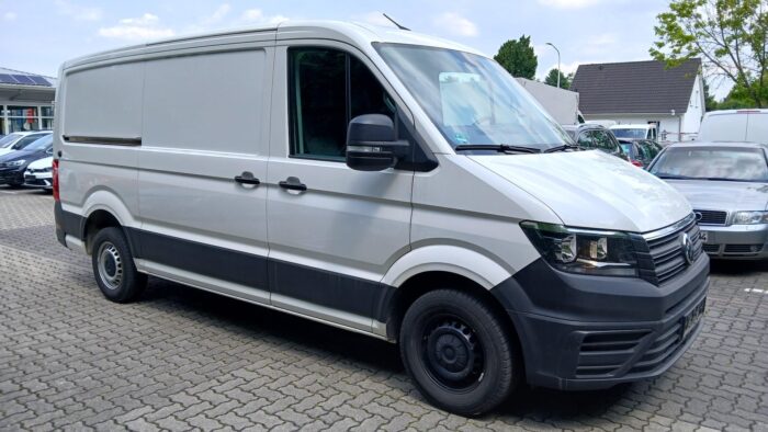VW Crafter 30 2,0 TDI - Image 16