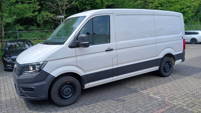 VW Crafter 30 2,0 TDI - Image 17