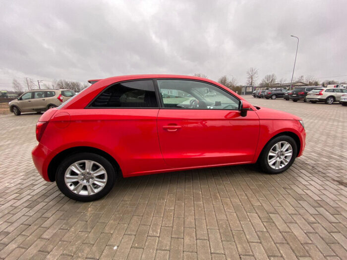 Audi A1 1,6 TDI "Attraction" - Image 44