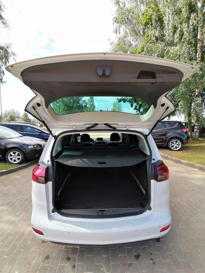 Opel Zafira Tourer 1,6 CDTI "Innovation" - Image 10
