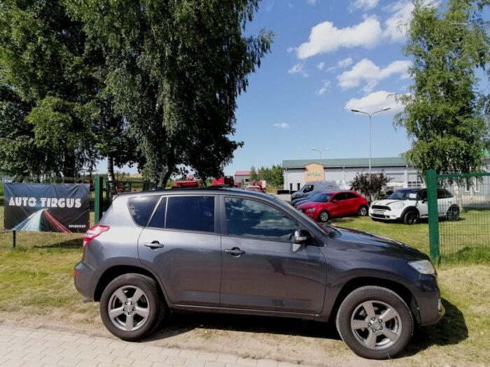 Toyota RAV4 2,2 D-4D "Life" - Image 27