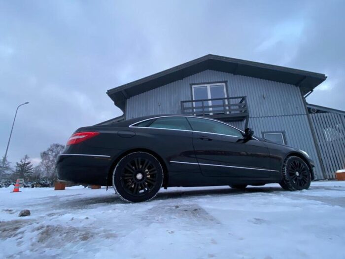 Mercedes-Benz E 350 Coupe CDI BlueEfficiency Automatik "Elegance" - Image 13