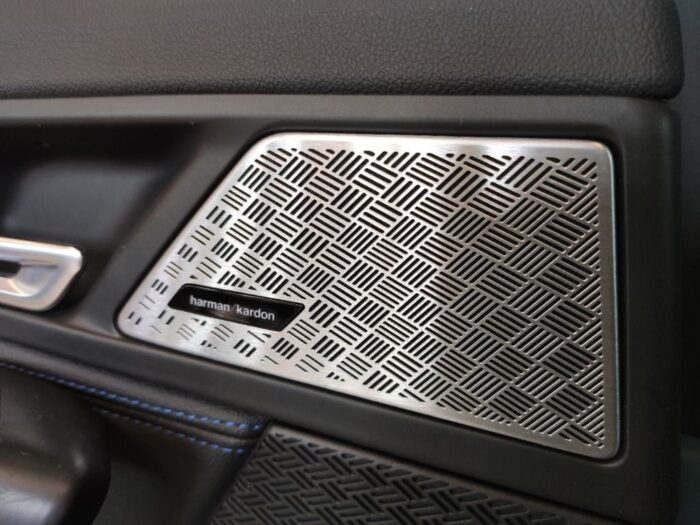 BMW iX1 30 xDrive M Sport Connected Professional - Image 43
