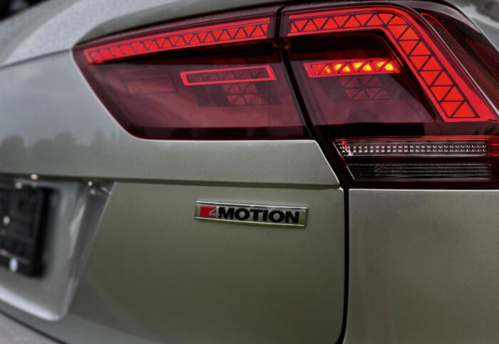 VW Tiguan | 2,0 TSI | R-Line | 2019.gada - Image 9
