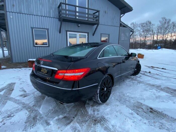 Mercedes-Benz E 350 Coupe CDI BlueEfficiency Automatik "Elegance" - Image 12