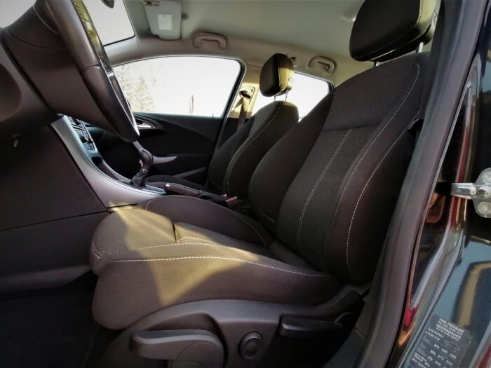 Opel Astra Sports Tourer 1,7 CDTI "Edition" - Image 11
