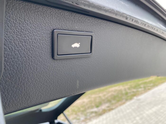 Audi A6 Avant 3,0 TDI quattro S-Tronic - Image 10
