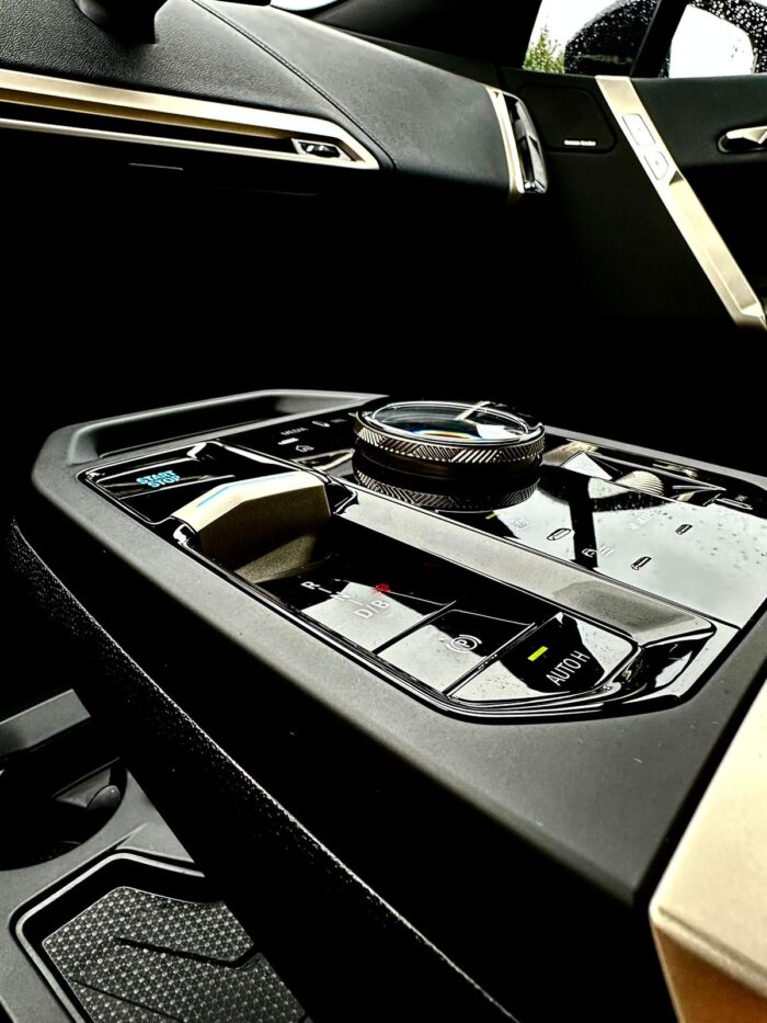 BMW iX 40 | xDrive Sport Edition | 2022.gada - Image 20