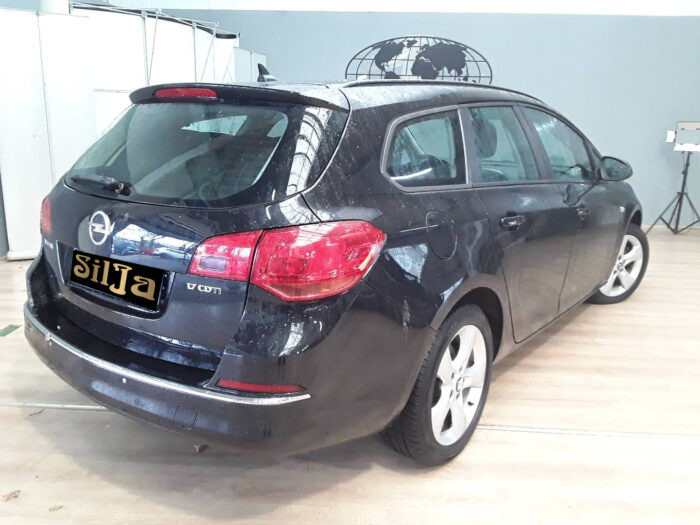 Opel Astra Sports Tourer 1,7 CDTI "Edition" - Image 32