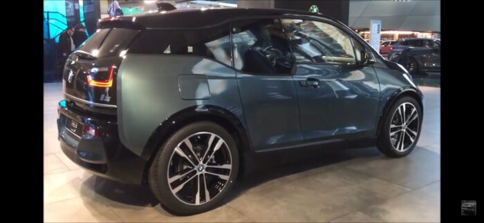 WhatsApp-Image-2021-12-29-at-10.26.34 BMW i 3s eDrive 120 Ah Automatic - Image 43