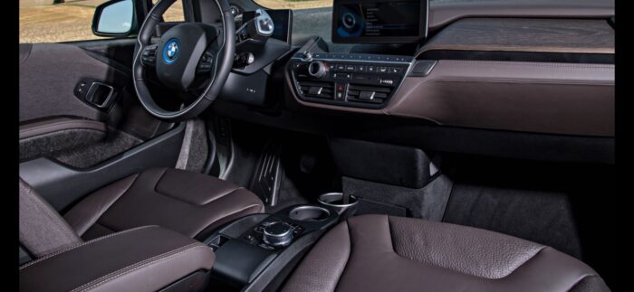 WhatsApp-Image-2021-12-29-at-15.52.52 BMW i 3s eDrive 120 Ah Automatic - Image 44