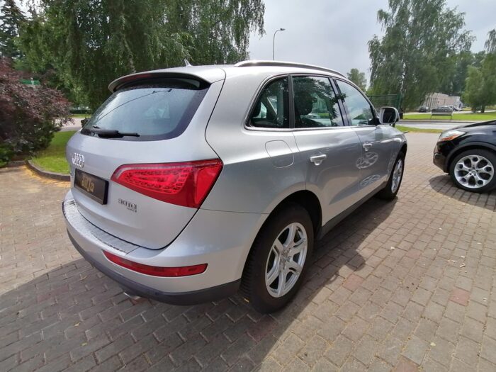 Audi Q5 3,0 TDI quattro S-tronic - Image 3