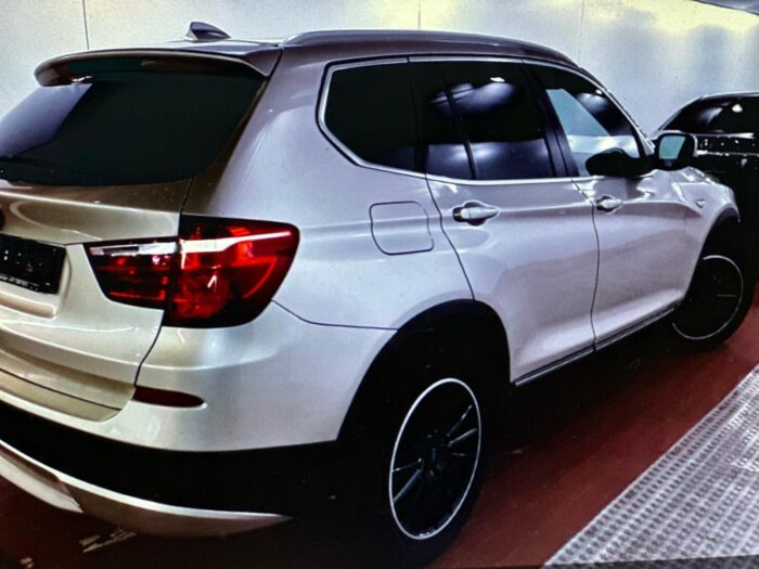 BMW X 3 xDrive 35d Steptronic - Image 30