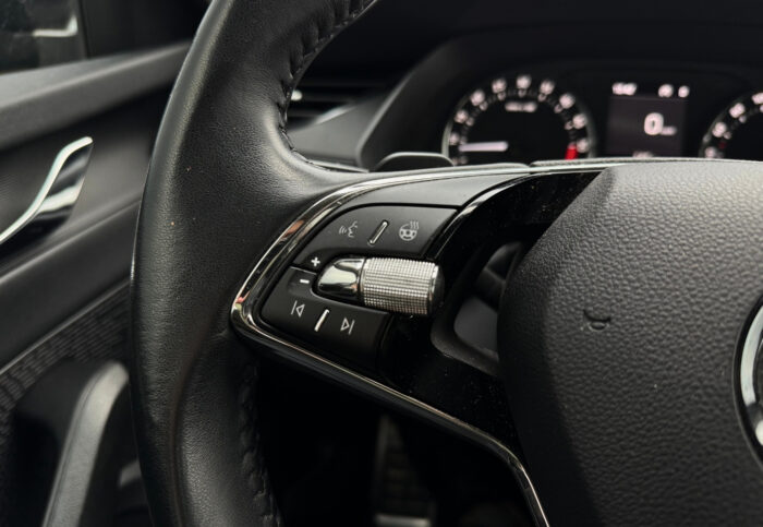 Škoda Octavia | 2,0 TDI | 2023. gada - Image 11