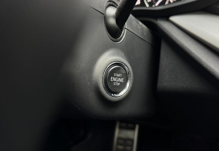 Škoda Octavia | 2,0 TDI | 2023. gada - Image 12