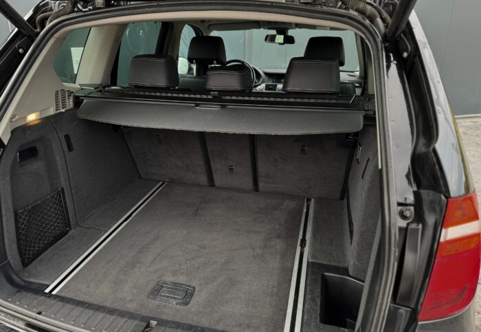 17 BMW X3 2.0D 135kw/181zs 4x4 - Image 17