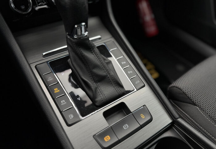 Škoda Superb | 1.4 TSI Plug-In Hibrīds | 2019.gada - Image 8