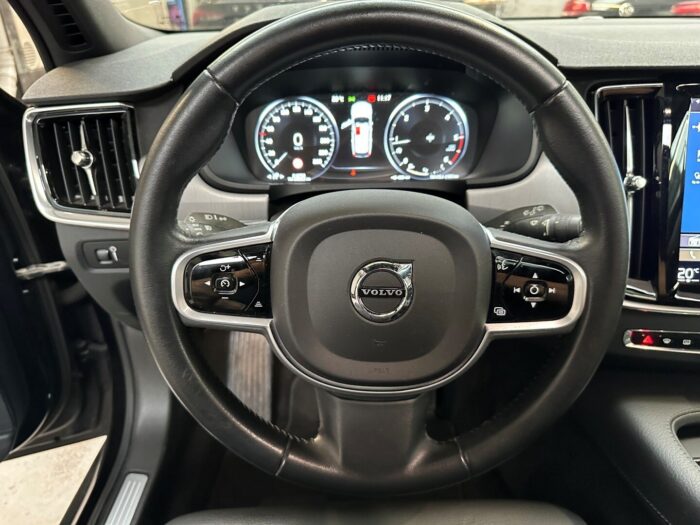 Volvo V90 D3 Momentum 2018.gads - Image 5