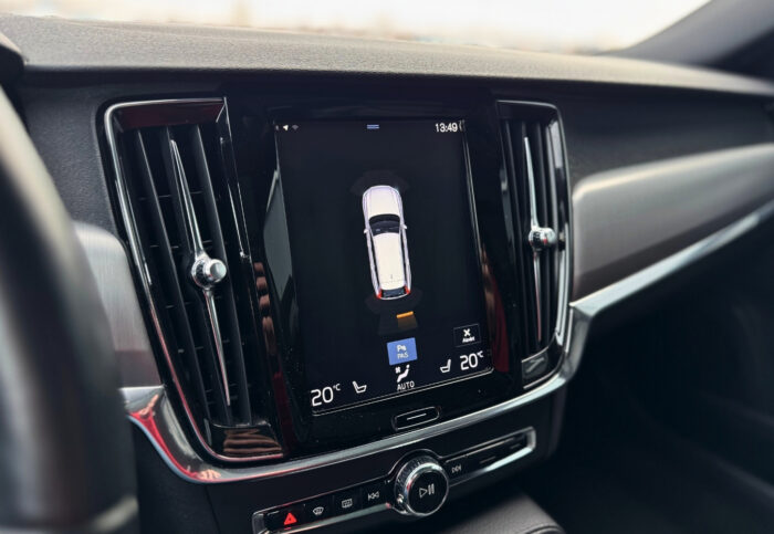 Volvo V90 Momentum | 2.0D | 2018.gada - Image 10