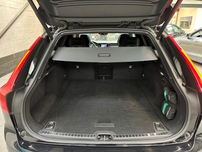 Volvo V90 D3 Momentum 2018.gads - Image 7