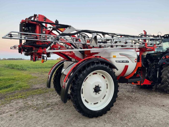 Lietots smidzinātājs KUHN METRIS - Image 5