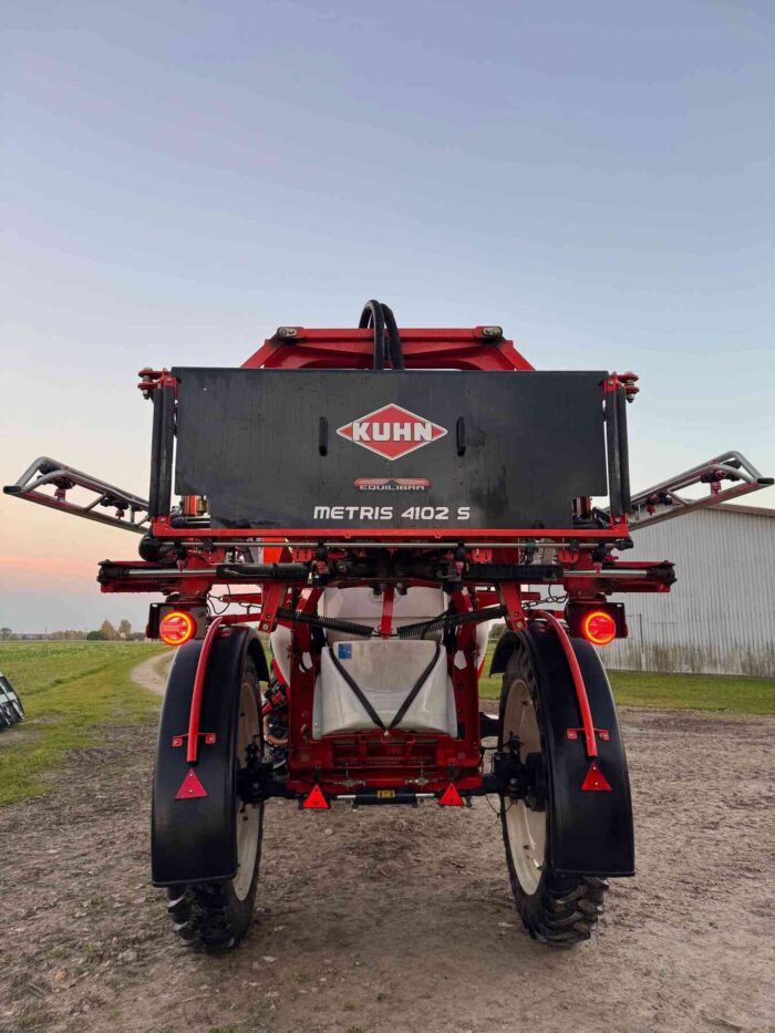 Lietots smidzinātājs KUHN METRIS - Image 4