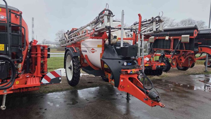 Lietots smidzinātājs KUHN METRIS - Image 2