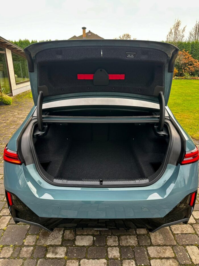 BMW 520 | 2.0D | G60 | 2024.gada - Image 8