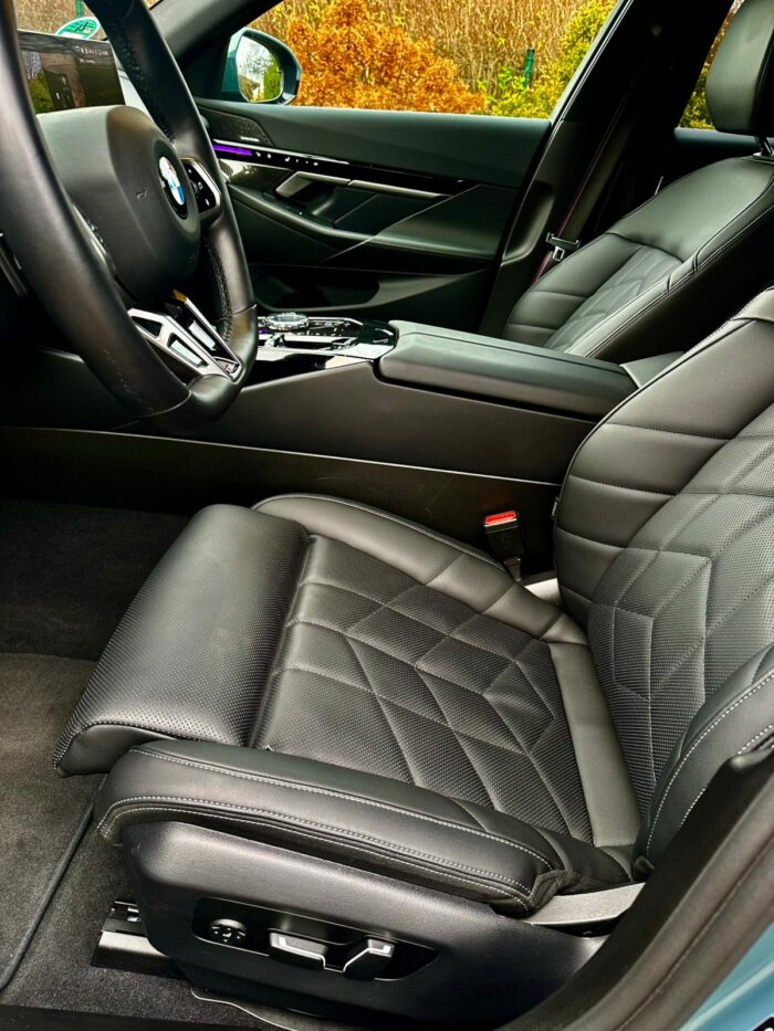 BMW 520 | 2.0D | G60 | 2024.gada - Image 14