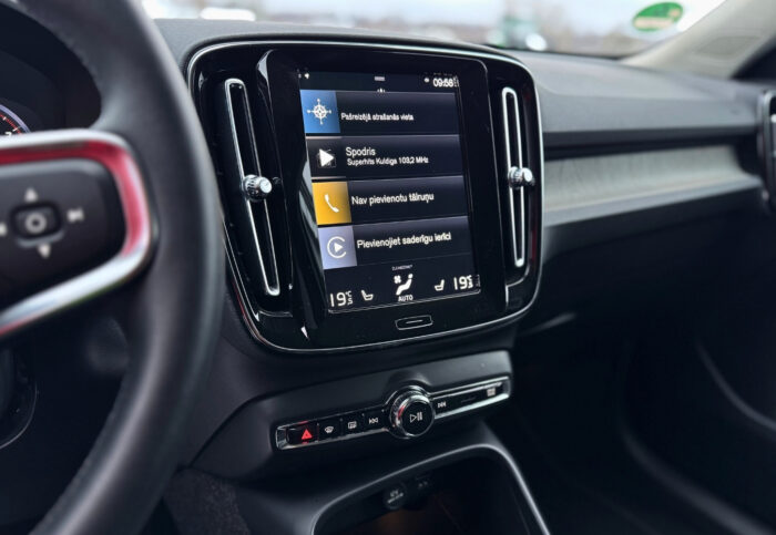 Volvo XC40 Inscription | 1.5 T5 Plug-In Hibrīds | 2022.gads - Image 17