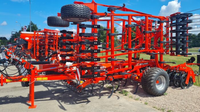 KUHN Rugaines kultivators PROLANDER 7500 - Image 4